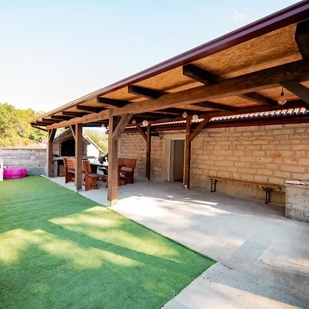 Tatil Evi Kuca S Osmijehom Livno